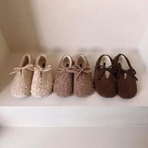 [옷자락]여성 러블리 겨울 양털 덤블 퍼 안감 플랫 로퍼