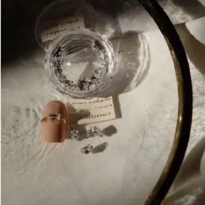 헨리제이에스 큐빅파츠 팁 큐빅 아트 파츠고급스 (WFK9XPW)