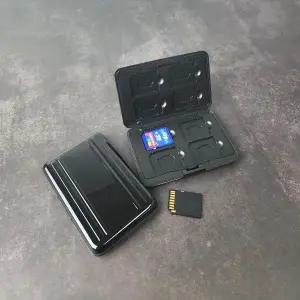 고품질 SD 카드 보관함 케이스 마이크로 메모리 수납 카드수납함 (WFKA13R)