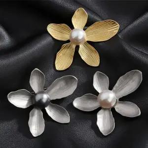 [하프클럽/]무광 핵진주 옷핀 골드 레트로 브로치 실버 꽃잎 3종