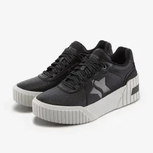 스케쳐스 여성 스니커즈 점보제이드