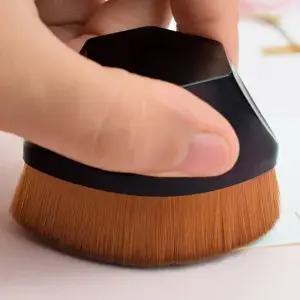 파운데이션 브러쉬 뷰티 메이크업도구 솔 화장품 붓 (WFKBRH3)