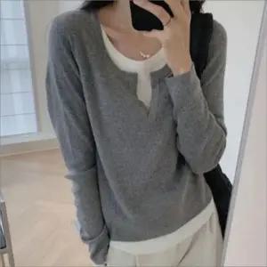 슬릿 2색 티셔츠 긴팔티셔츠 두겹 디테일 패션상의 여성티셔츠 겨울티셔츠