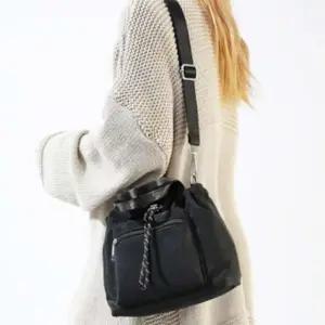 고품질 토트 크로스 여성 스트링 조리 가방 블랙 스트랩크로스백 (WFKDXX2)