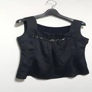 S0801 등 니트 가슴 장식 민소매 나시 티 슬리브