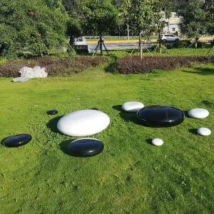 돌의자 야외 카페 조약돌 공원 인테리어 벤치 안뜰 정원의자 테라스 라운지