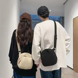 라운드 나일론 여행 보조가방 세컨백 크로스백 미니