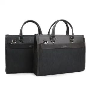 출근 남성 사첼백 가방 노트북 서류 메신저백