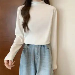 웨일 피치기모 반폴라 데일리 티셔츠