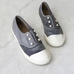 [롯데백화점]원더슈즈 국내생산 펄리트 따뜻한 털안감 스웨이드 단화&스니커즈 2CM BD-CNK카리스