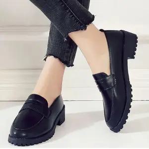 캐주얼 로퍼 구두 면접 코디 신발 데일리 여자 단화