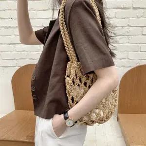 네트백 니트 숄더백 네트 뜨개 가방 패션 대학생 여자 가죽백팩