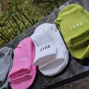 헬스 4컬러 논슬립 필라테스 요가 양말