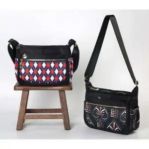 중년여성가방 여성 캐주얼 크로스백 외출 보조 엄마 숄더백 가방