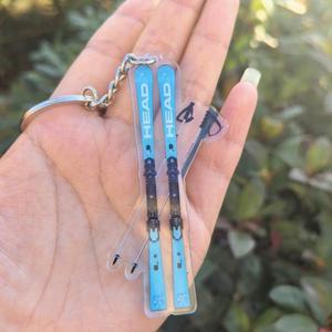 미니 소형 눈송이 스노우 보드 릴 키 체인 펜던트 스키 게임 썰매 열쇠 고리 스포츠 및 축제 선물