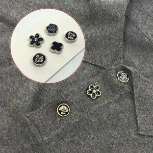 [하프클럽/]믹스 매너 브로치 블랙 매너브로치 세트 단추 5종 자