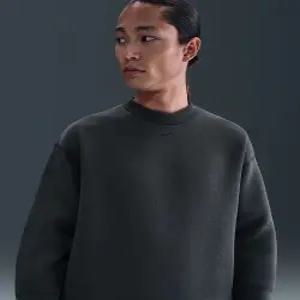 나이키 테크 플리스 루즈 핏 크루 M - 앤트러사이트블랙 / HV6538-060 L7K3