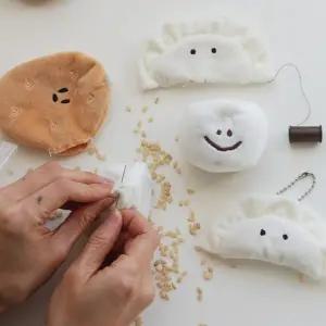 (상품선택 만두)핫팩 인형 손난로 키링 만들기 DIY 재료 곡물 현미 전자레인지 주머니 손날로 감자 만두