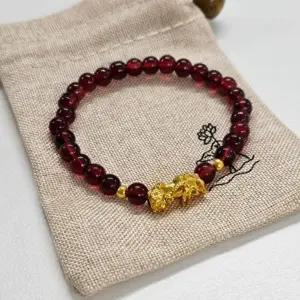 행복을부르는팔찌 행운 재물운 가넷 염주 팔찌 파우치-WFIK4CF