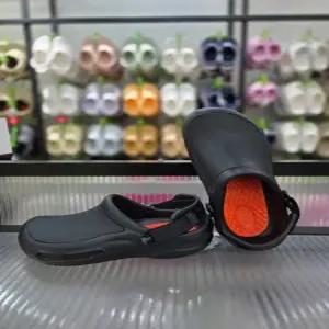 [크록스] 비스트로 프로 라이트라이드 워크(Work) 클로그 미끄럼방지 주방화 205669-001/애플아울렛