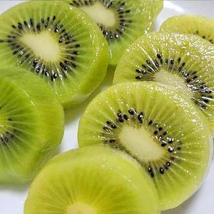 제주 프리미엄 그린키위 중대과 3Kg 1박스