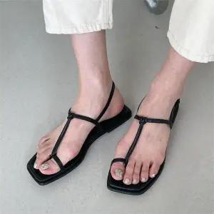 [오노마] ONM 플랫 엄지쪼리샌들 여름 데일리슈즈 스트랩핸들 (S8809146)