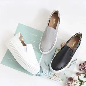 [오노마] ONM 여성 키높이 매듭장식 편한 사이드 밴딩 통굽 슬립온 (S10682599)