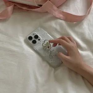 메이드모먼 pearl glow 디자인 반투명 폰케이스