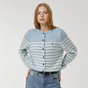 [롯데백화점]후아유 여성 Steve R-neck Cardigan WHCKF4912F