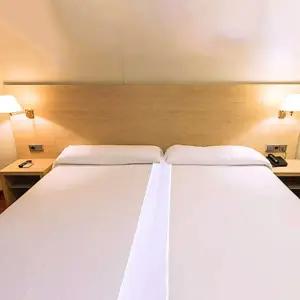 패밀리침대 만들기 매트리스 연결패드 이음 틈새막이 발빠짐 방지 스트랩