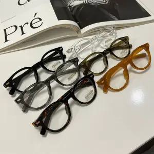 여자 남자 반투명 동글이 뿔테 심플 스쿨룩 안경테