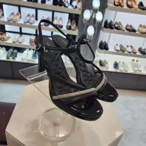 [엘칸토]엘칸토 HC10 여성가보시키높이샌들8cm LCWW45U32619 (40949609)