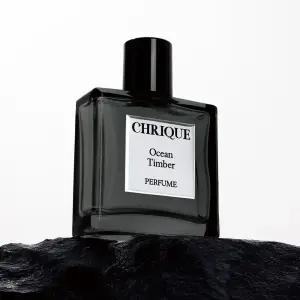 첫 향부터 다르다! 시원한 시트러스향과 머스크 시더우드의 드라마틱한 향의 조화 / 크리크 오션 팀버 남자향수 50ml