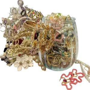 Mpbxison 미스터리 주얼리 병 - 목걸이 귀걸이 팔찌 반지 발찌가 포함된 빈티지 세트 크리스마스 생일 파티