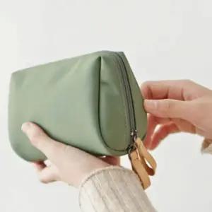 생활방수 심플 디자인 정리 파우치 화장품 소재 다이 (WFK92W2)