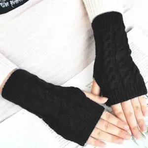 [하프클럽/]핸드 워머 손목 토시 손 장갑 손등 긴 겨울 암