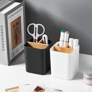 데스크탑 수납함 칸막이 펜 홀더 사무용품  잡다한 물건 정리함. 심플한 흑백 버킷