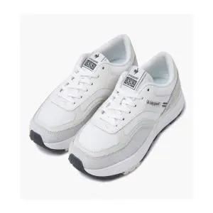 [르꼬끄](강남점)[이월][70% OFF] R1100 조거 WHT / QP123LCR14 / 남여공용 운동화