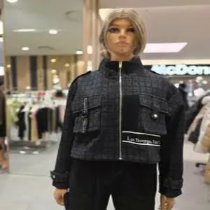 [에고이스트] 빅포켓 레터링 포인트 하이넥 점퍼  EQ1WZ-163