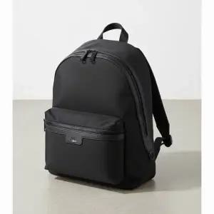 휴고보스 25FW 리사이클 스트럭처 로고 백팩