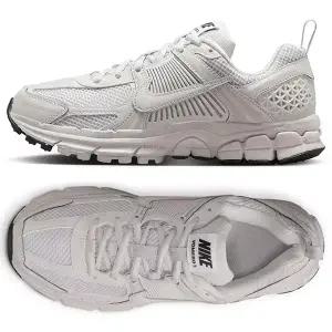 국내매장판 나이키 운동화 런닝화 보메로 5 GS HF6998-107 PNA2601 아동화