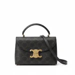 CELINE TEEN NINO BAG IN TRIOMPHE CANVAS 118112FRH 04LU) 트리옹프 캔버스 틴 니노 백)