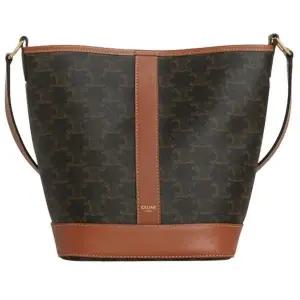 [셀린느]스몰 버킷 트리옹프 캔버스 카프스킨 탠컬러 191442CAS.04LU