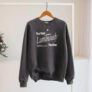 [잇수다] 더할로 양기모 레터링 프린팅 나그랑 루즈핏 맨투맨