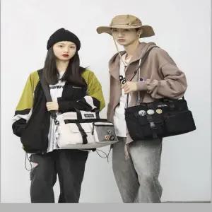 남녀공용 메신저백 보스턴백 커플가방 멀티수납 포켓 남녀공용 캐주얼가방 보스턴백