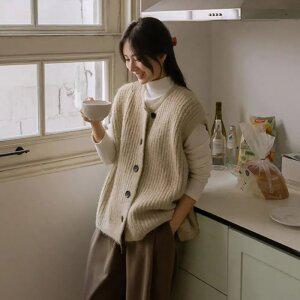 로나 오버핏 하찌니트 베스트