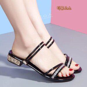 여자샌들브랜드 스트랩 키높이 아웃도어 통굽 발편한 여성용 봄여름 슬리퍼 컴포트 티