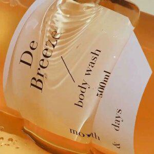 먼스앤데이즈 퍼퓸케어 디 브리즈(클린솝향) 바디워시 500ml