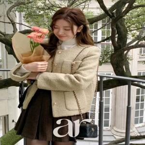 격식룩 부클 트위드 자켓 하객룩 숏자켓 크롭 데일리룩 데이트룩 출근룩 모임룩 연말룩