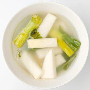 [산지플러스] 국내산 재료로 만든 국산 동치미 5kg  / 무 50%